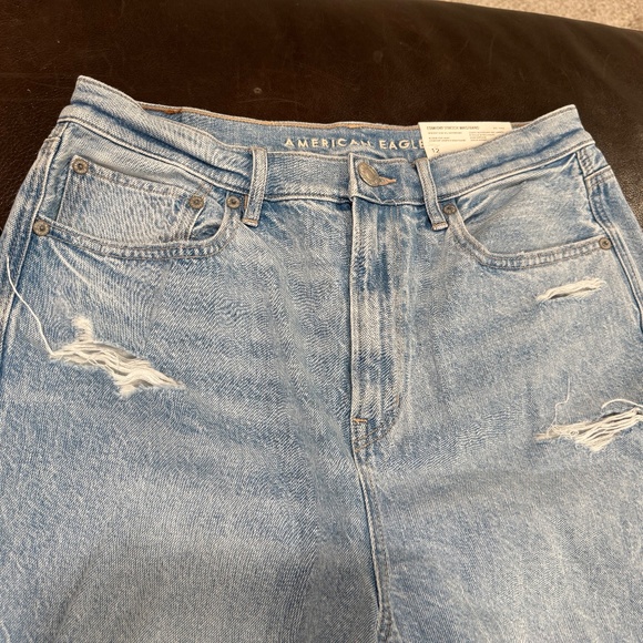 NWT - American Eagle 90s Highest Rise Boyfriend Jeans Blown Out Blue - Size 12 - Picture 5 of 12